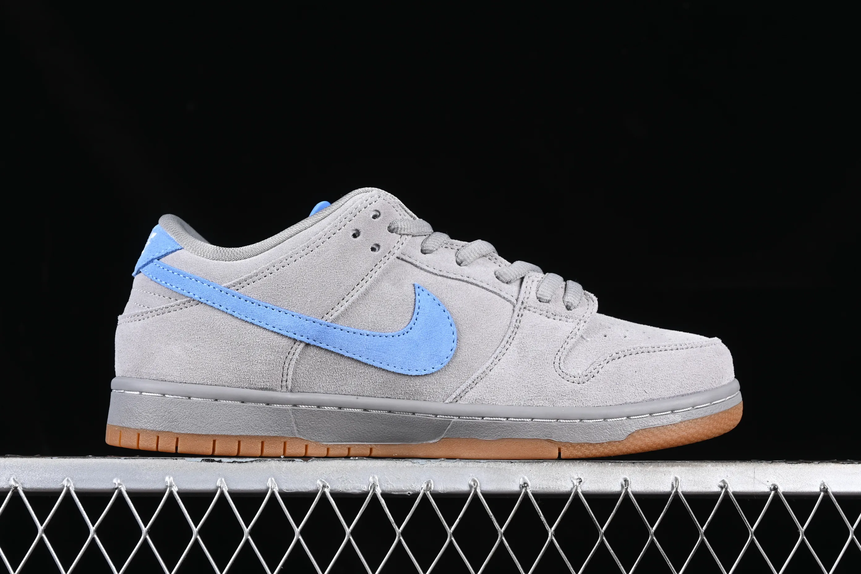 All categories Nk SB Dunk series Nk SB Dunk Low low-top sneakers Nk SB Dunk Low Pro gray blue SB smashed backboard fashion casual sneakers 304292-022